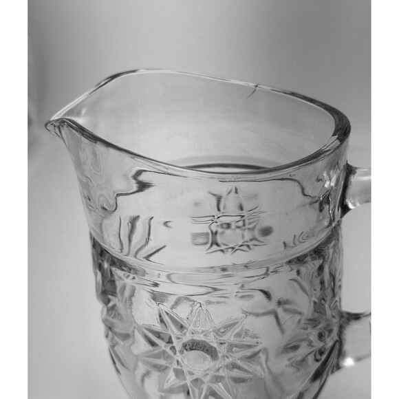 Anchor Hocking Glass Early American Prescut Star of David Pattern Vtge Pitcher - Picture 4 of 11